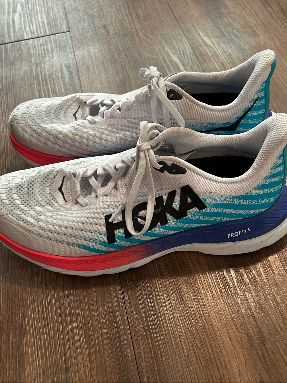 Hoka One One Mach 5 Running Shoes Sneakers ProFly White Scuba Blue Womens 9.5 D
